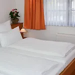 Burghotel Volmarstein فندق