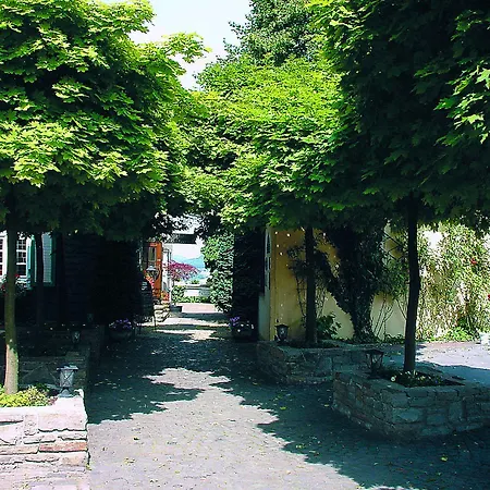 Burghotel Volmarstein 3*