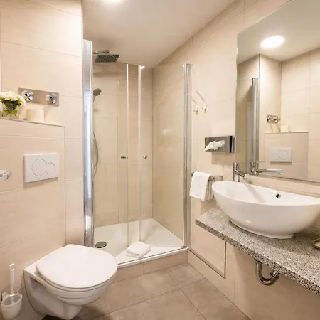 Burghotel Volmarstein 3*