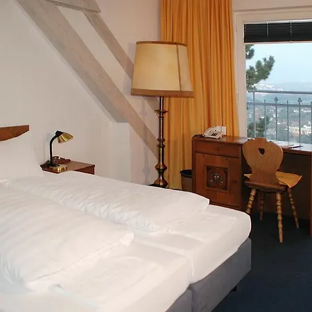 Burghotel Volmarstein 3*