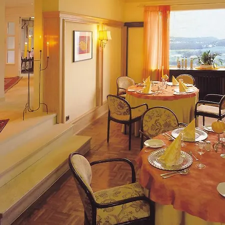 Burghotel Volmarstein 3* Веттер