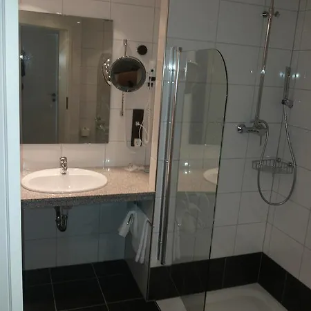 Ξενοδοχείο Burghotel Volmarstein 3*