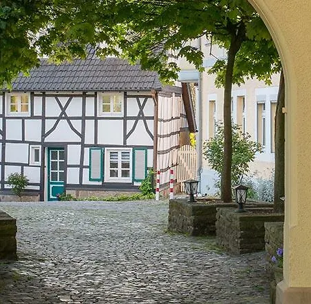 Burghotel Volmarstein Отель 3*