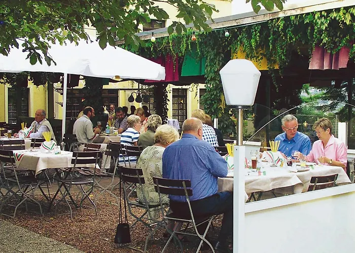 Burghotel Volmarstein מלון וטר